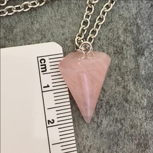 Natural Rose Quartz Silver Toned Alloy Necklace 💕 - Picture 4 of 7
